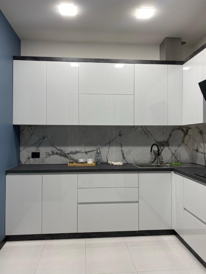 Luxury Modern Apartment In The Center Of Ереван Екстериор снимка