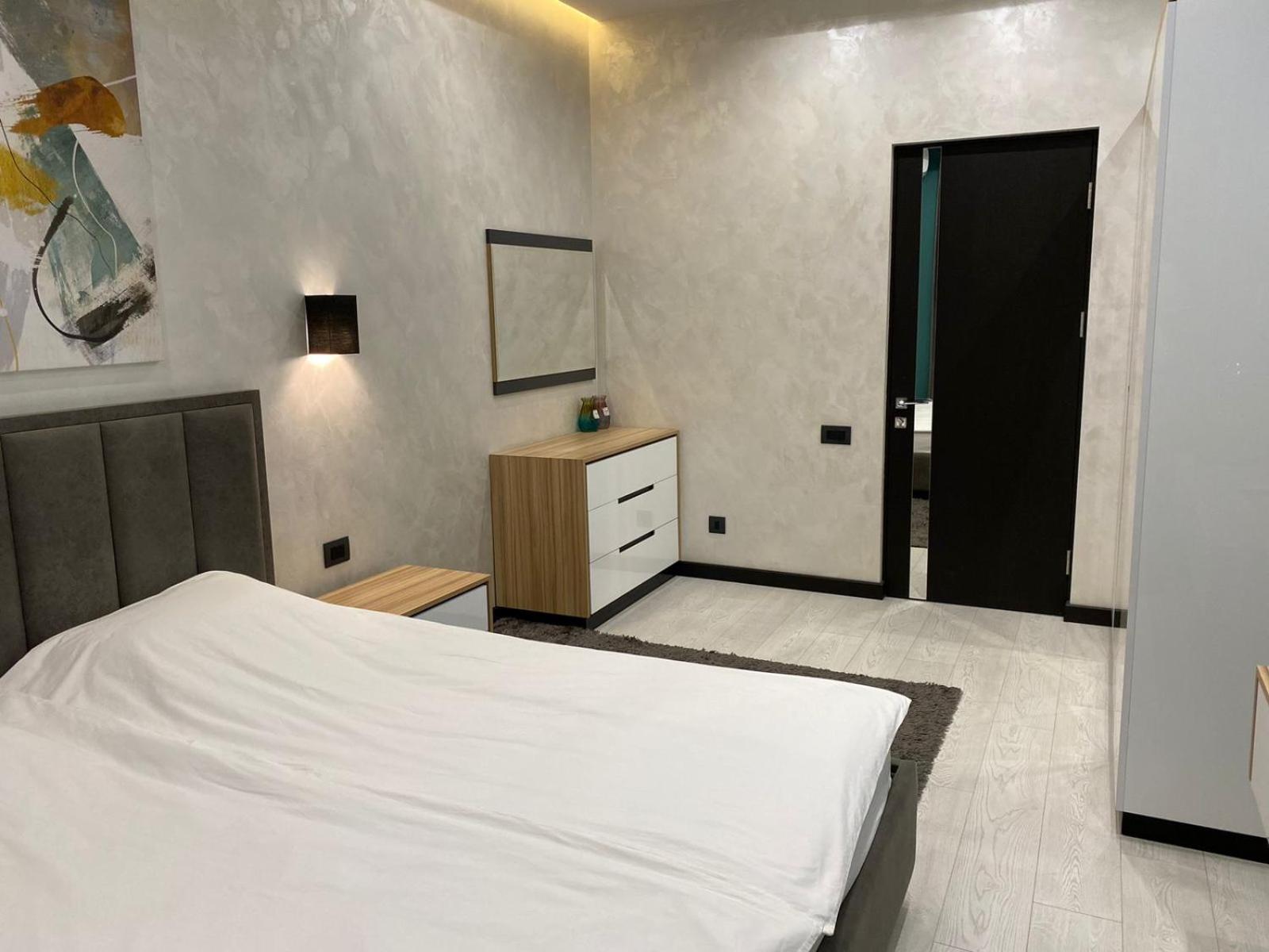 Luxury Modern Apartment In The Center Of Ереван Екстериор снимка